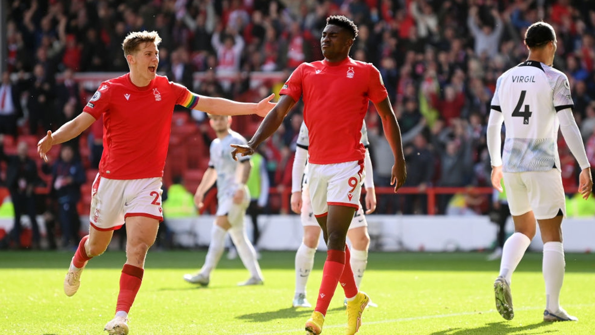 对于纽卡斯 对于纽卡斯